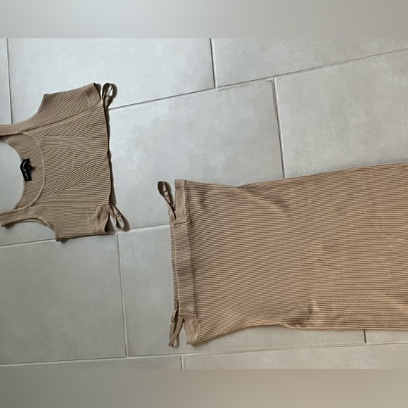 Almost Famous Two Piece Set - Picture 3 of 4